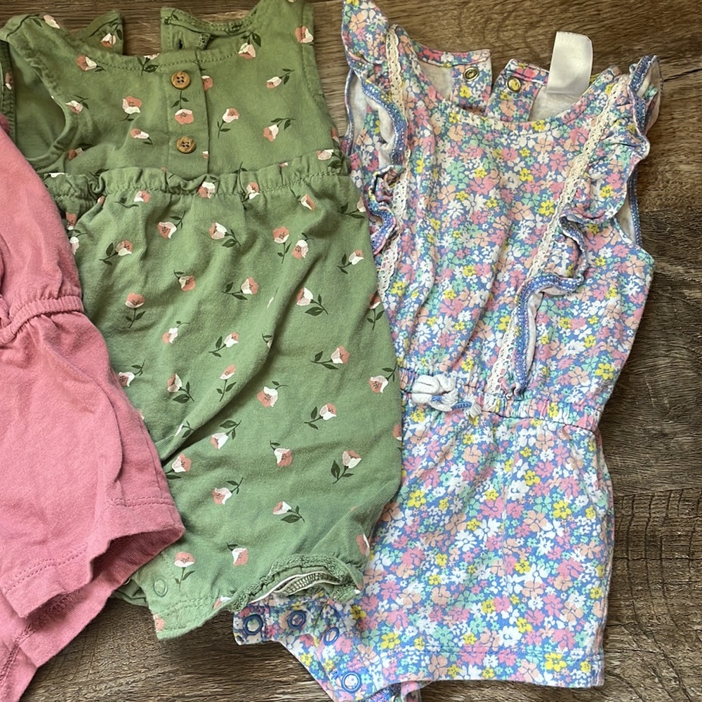 Carters Rompers - Picture 2 of 3
